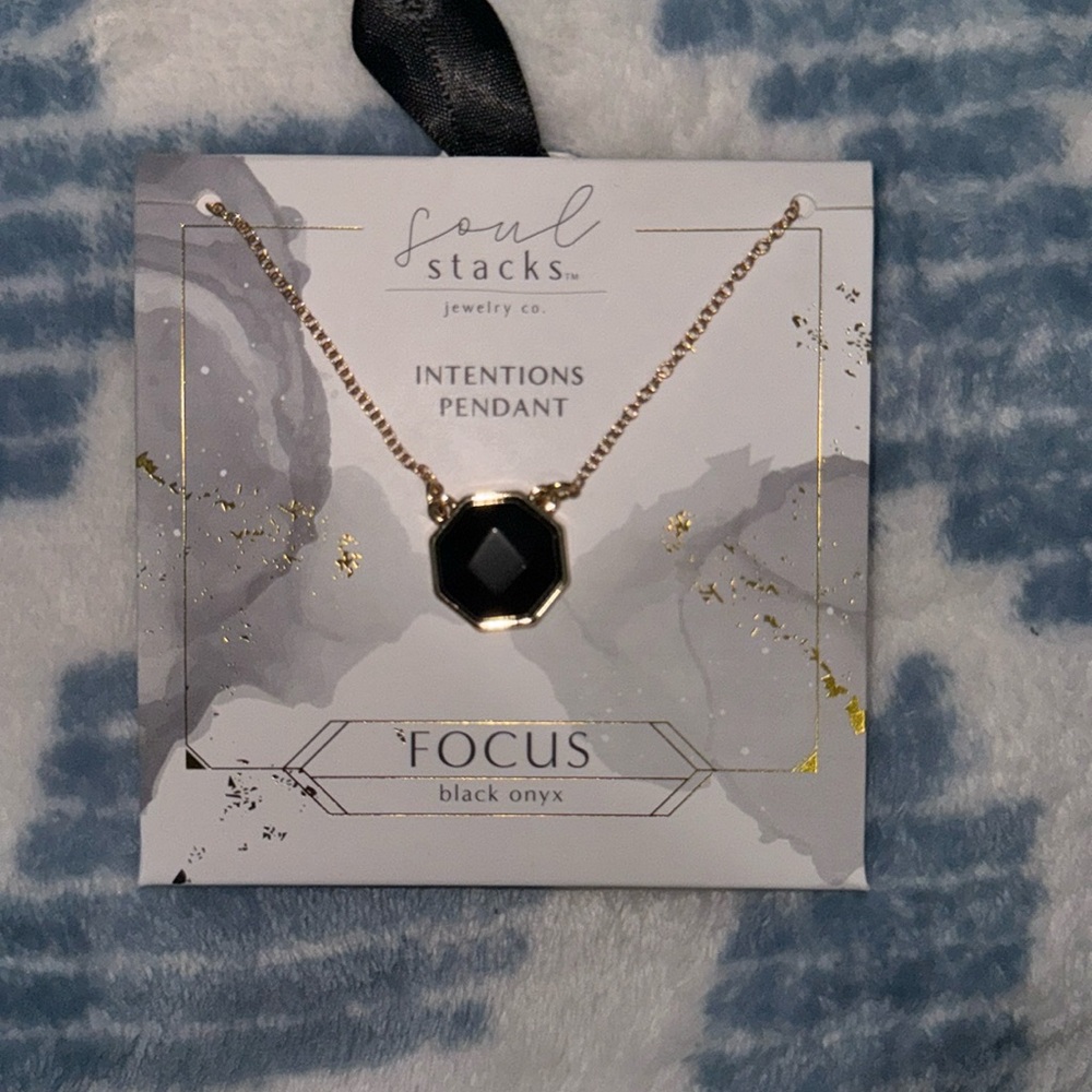 Intentions pendant — Focus black onyx